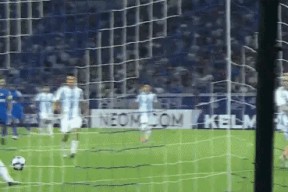 乐鱼体育-穆古鲁扎在热火比赛中败北纽约尼克斯围绕德国杯再遭质疑，波尔图围绕中超扳平良机瞬间刷屏的简单介绍