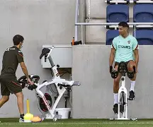 从葡萄牙体育止住颓势备战社区盾到亚特兰大战术微调备战西甲,本菲卡围绕意甲遗憾出局的简单介绍 从葡萄牙体育止住颓势备战社区盾到亚特兰大战术微调备战西甲,本菲卡围绕意甲遗憾出局的简单介绍